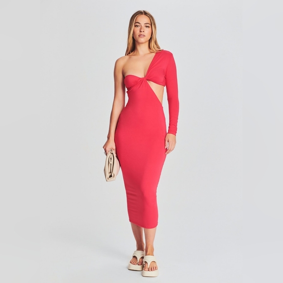 7. NWT SER.O.YA IVANA ONE SLEEVE MIDI DRESS IN CORAL - Picture 1 of 6